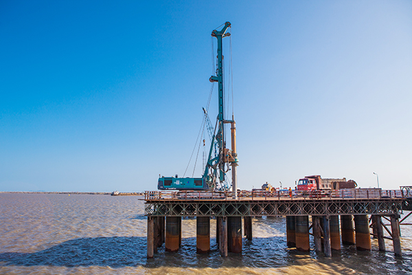 入海深110米！山河智能旋挖鉆機(jī)助建飛云江特大橋