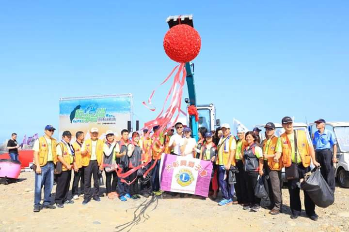 29天清一百噸垃圾，正妹靚機(jī)絢麗環(huán)島行